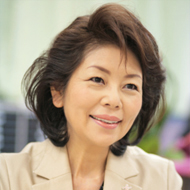 三羽 良枝